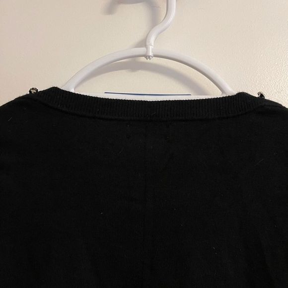 NWT Karl Lagerfeld Black Sweater Lace Bottom With Silver Flower Buttons Size S - Picture 8 of 10